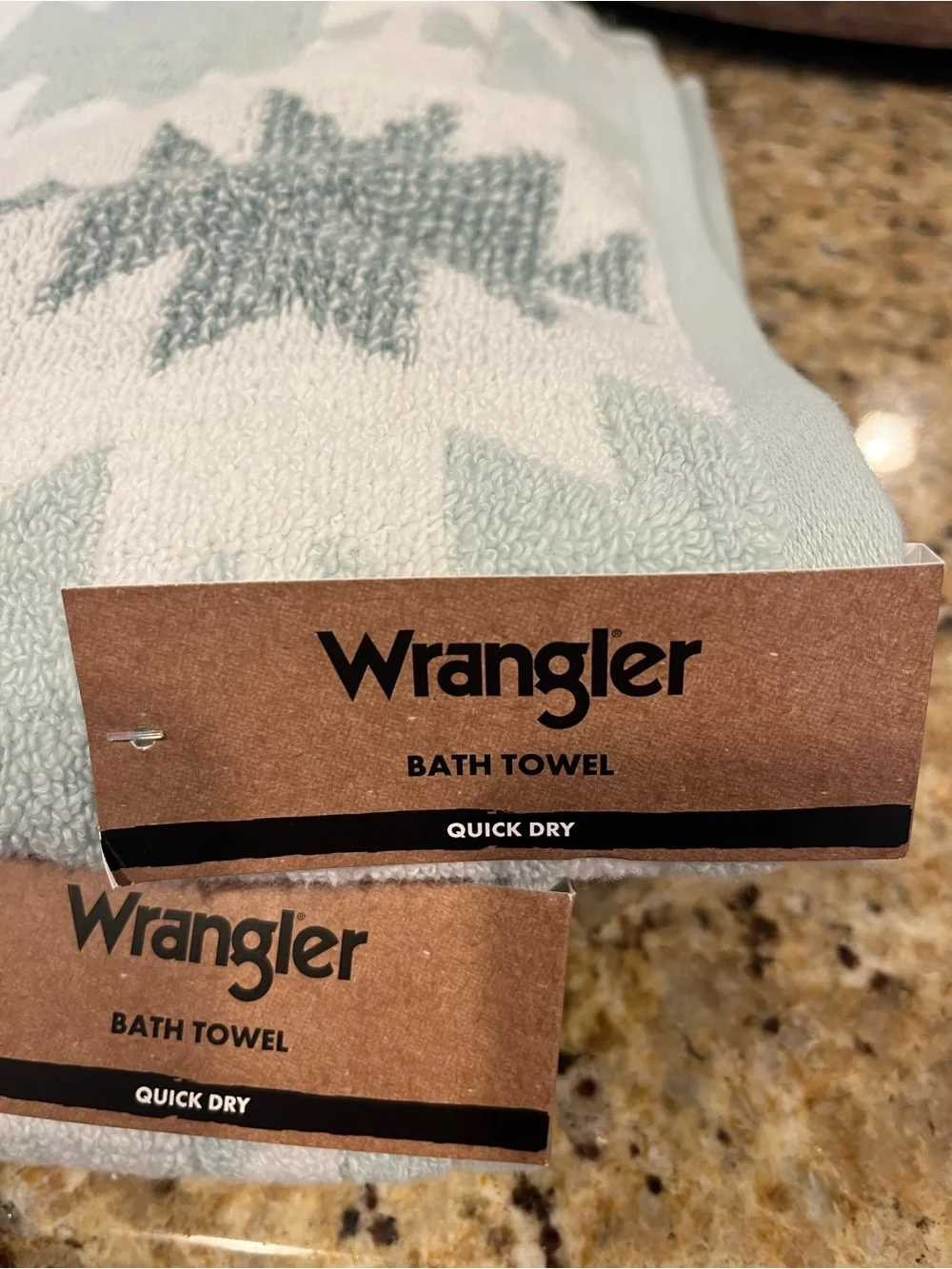 Wrangler Quick Dry 2 Bath Towel Set - Mint & White